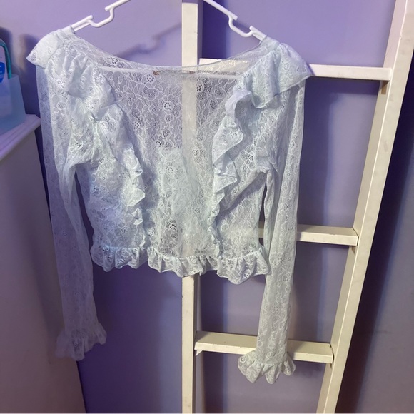 Blue lace top - Picture 6 of 6